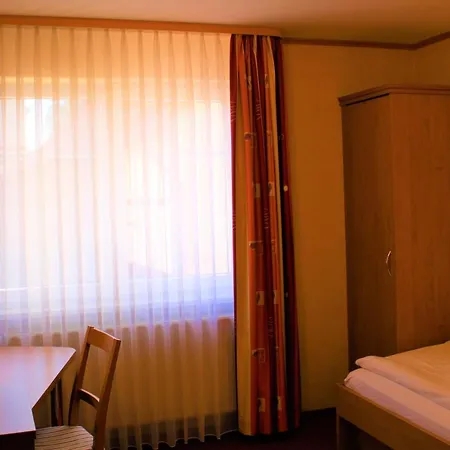 Landgasthaus Zur Birke Otel